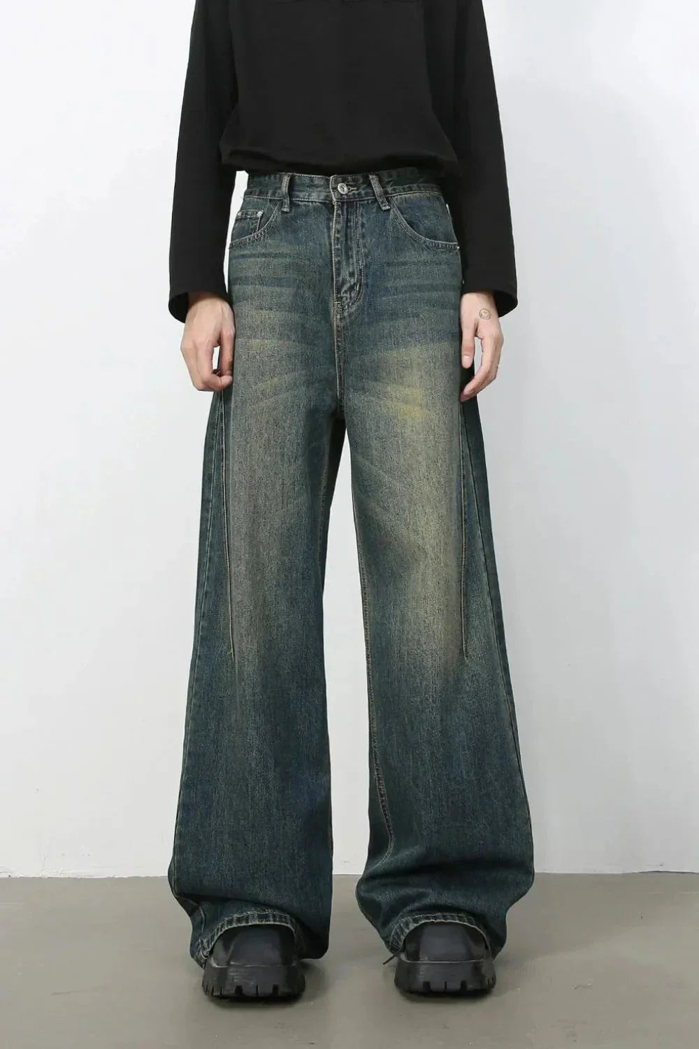 Men's Wide Leg Jeans